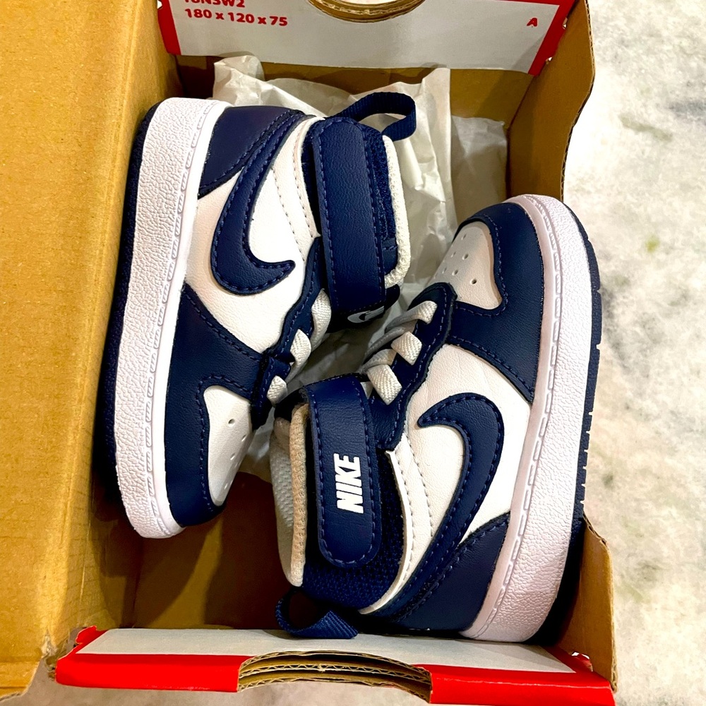 Nike dunks for infants 2C
